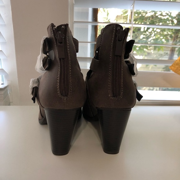 Brown Booties - Picture 4 of 5